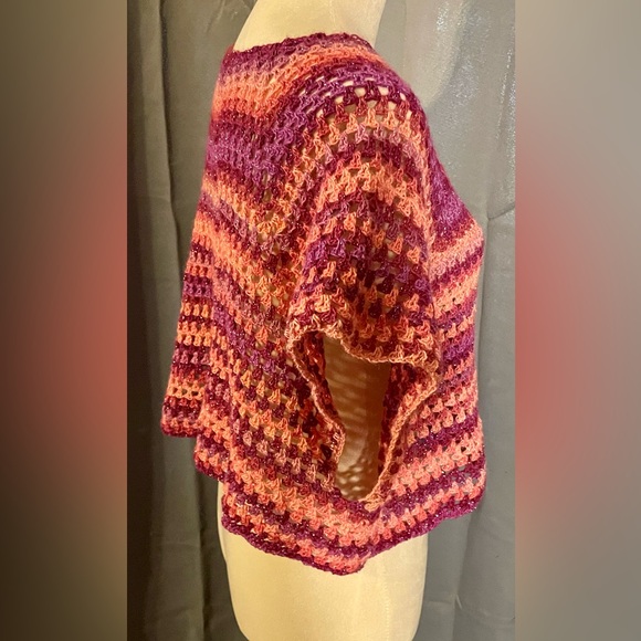 Boxy Beach Festival Crop Top Hand Crochet Cover up top purple coral maroon - Picture 3 of 3